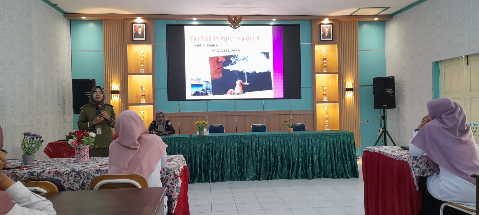 Waspada dan Tanggap Kanker, Yayasan Sosialisasi Kanker Indonesia Beri Edukasi di SMKN 1 Jiwan